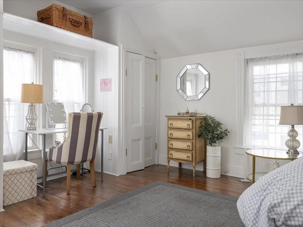 Single Family Residence at 43 Howard Street, Newport, photo 24 of 30