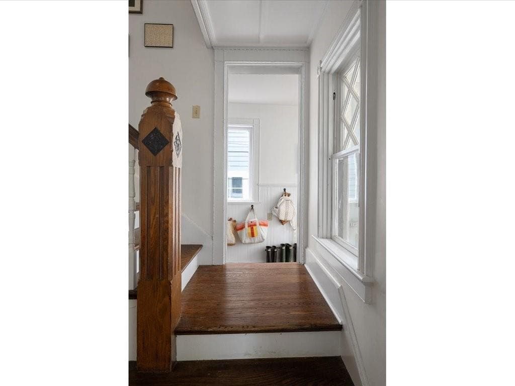 Single Family Residence at 43 Howard Street, Newport, photo 10 of 30
