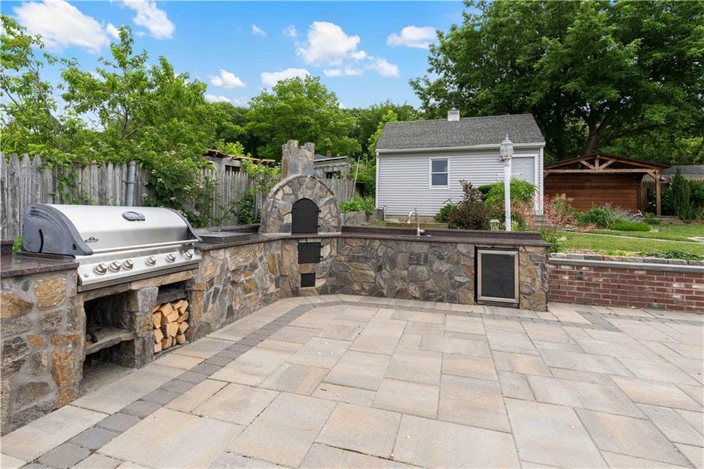 6 Varnum Avenue photo 28