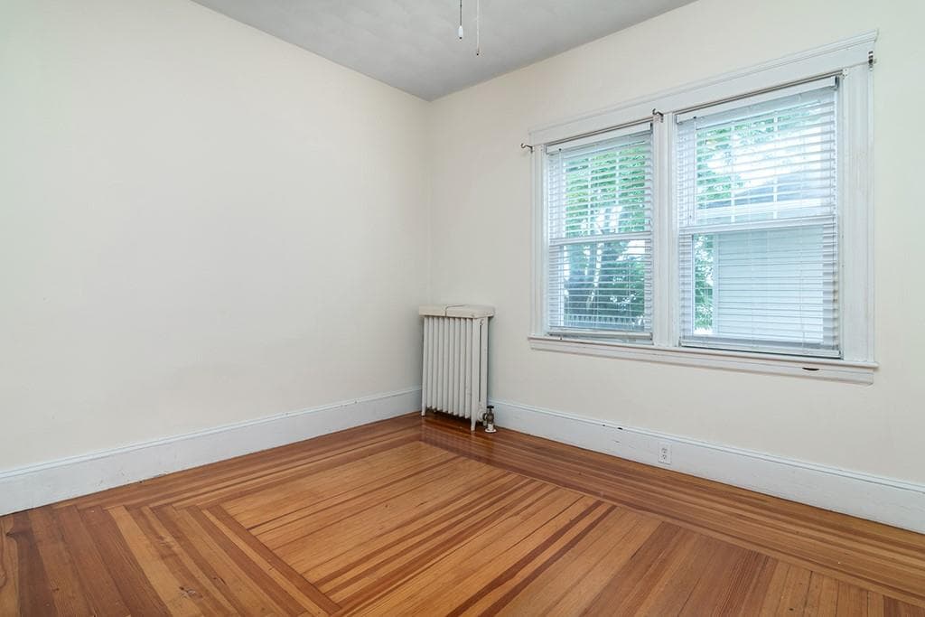 255 0 Farmington Avenue photo 20
