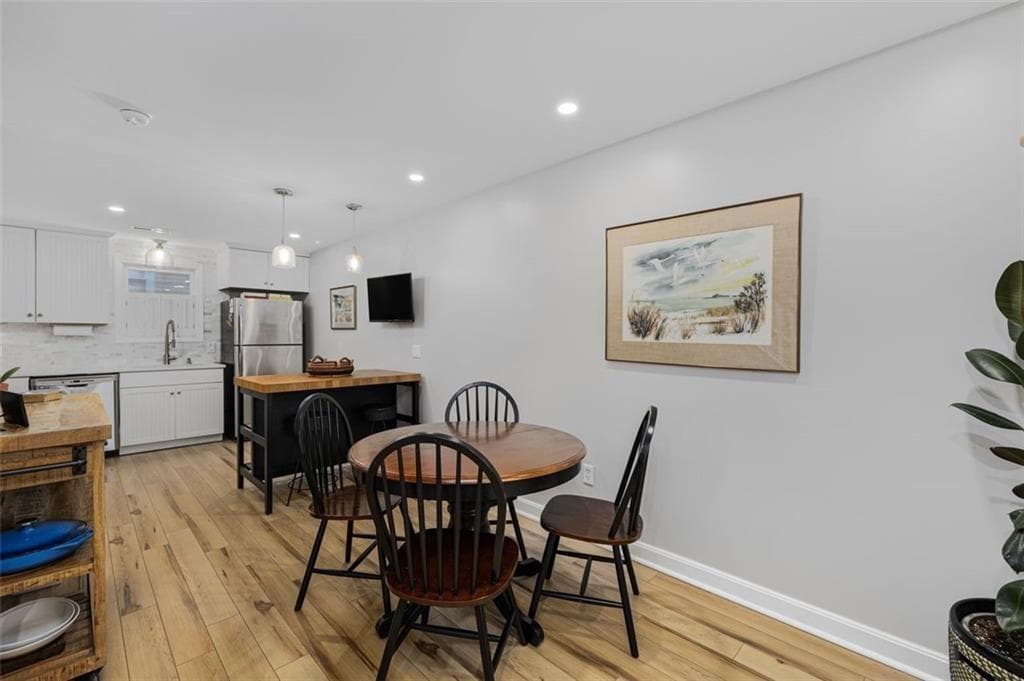 208 Marlborough Street UNIT 4 photo 12