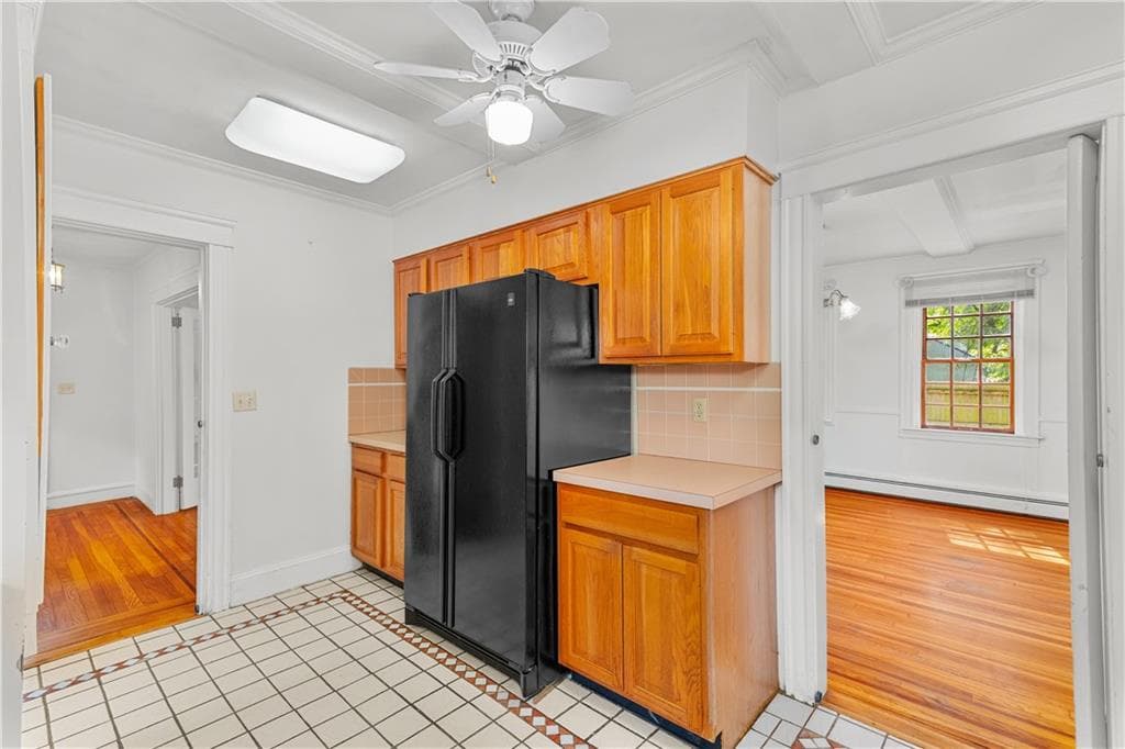 Single Family Residence at 4 Grandview Avenue, Lincoln, photo 14 of 49