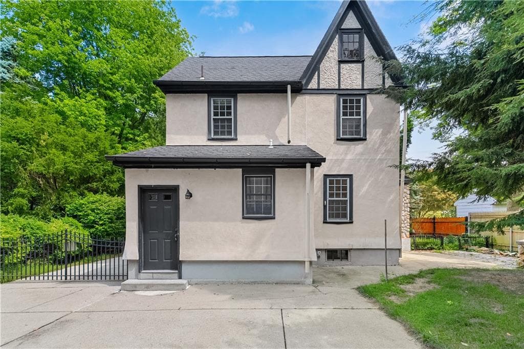 Single Family Residence at 4 Grandview Avenue, Lincoln, photo 40 of 49