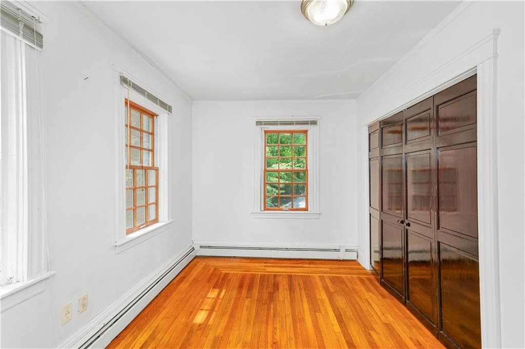 Single Family Residence at 4 Grandview Avenue, Lincoln, photo 29 of 49