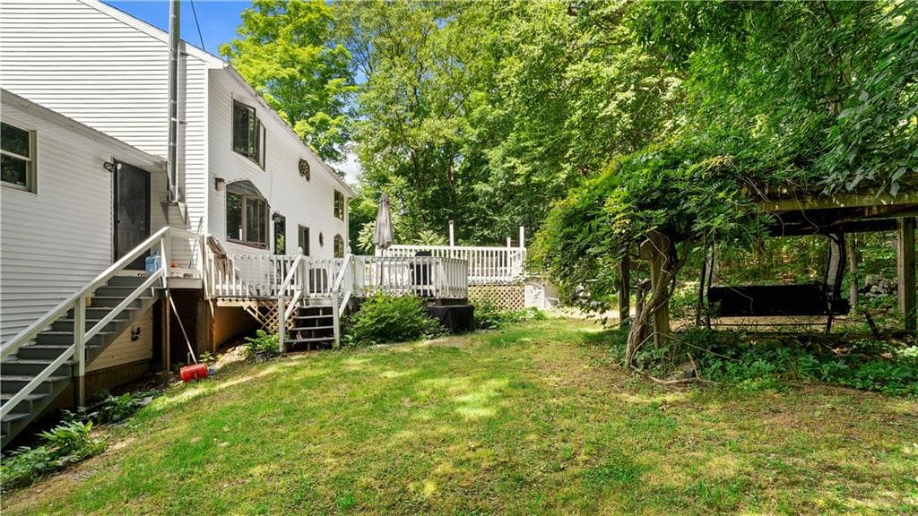 185 Scott Road photo 43