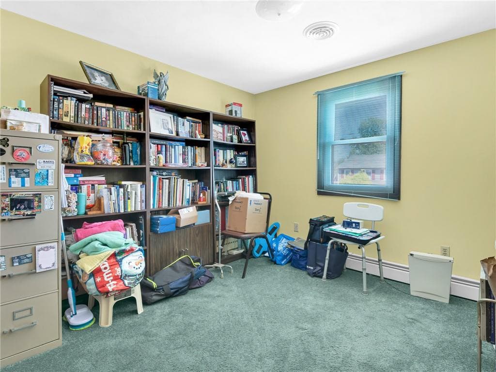 35 Sycamore Drive photo 13