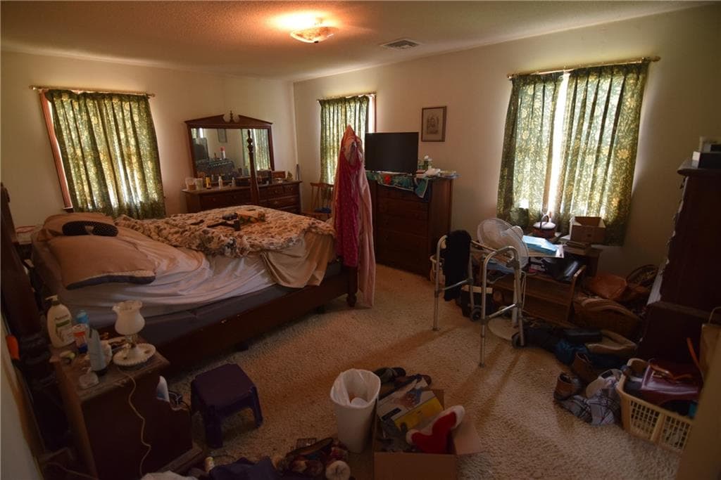 8 Pequot Avenue photo 12