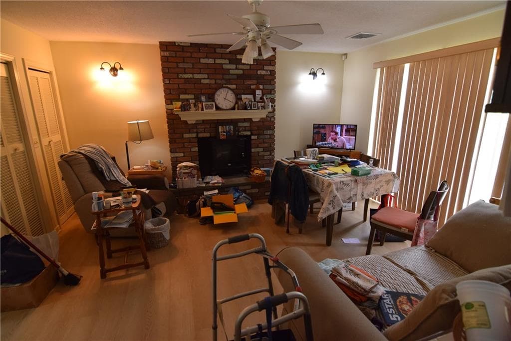 8 Pequot Avenue photo 26