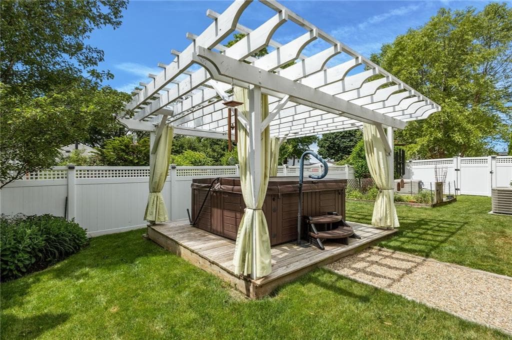 80 Preston Drive photo 39