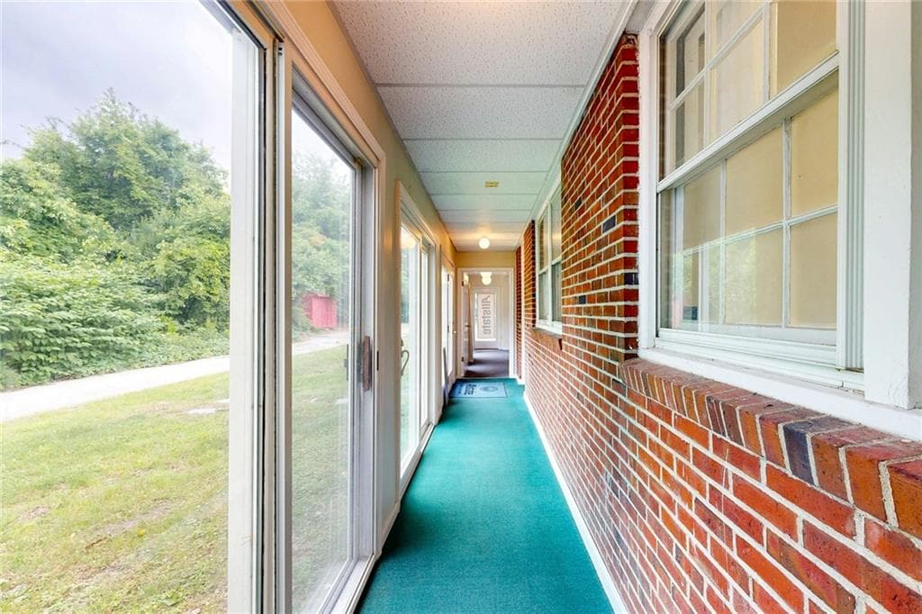 873 Warwick Avenue photo 23