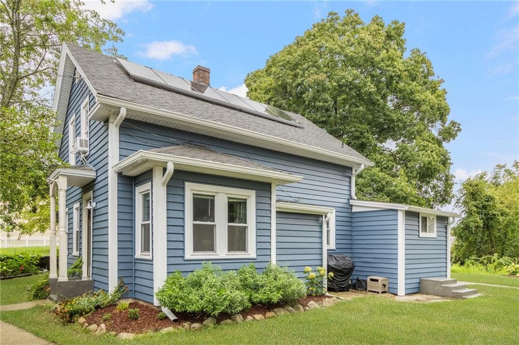 1315 New London Avenue photo 3
