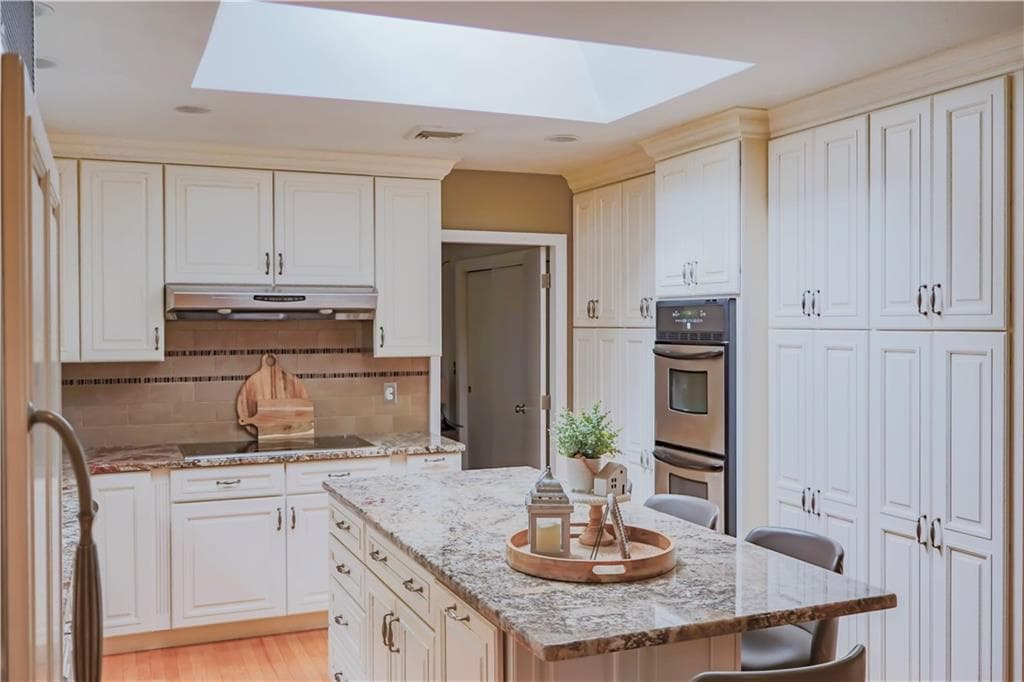 Single Family Residence at 42 Elmdale Avenue, Johnston, photo 6 of 18