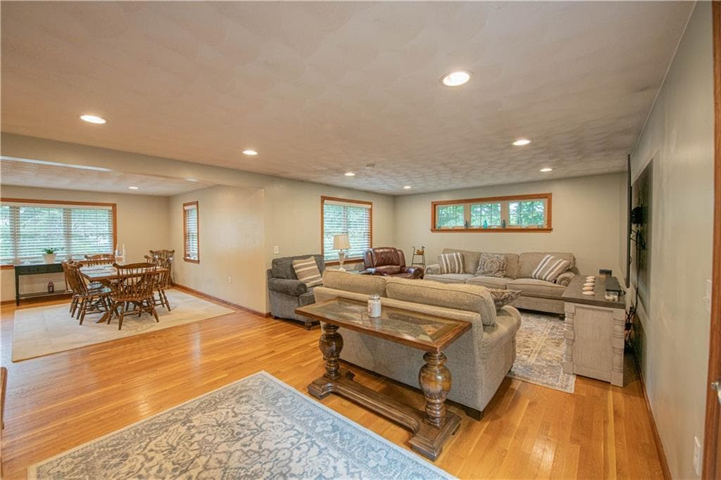 Single Family Residence at 20 Whipple Road, Smithfield, photo 15 of 27