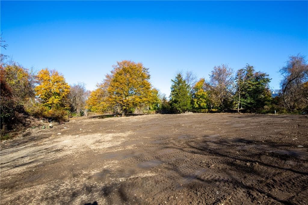 Unimproved Land at 0 West Main Road, Portsmouth, photo 5 of 6