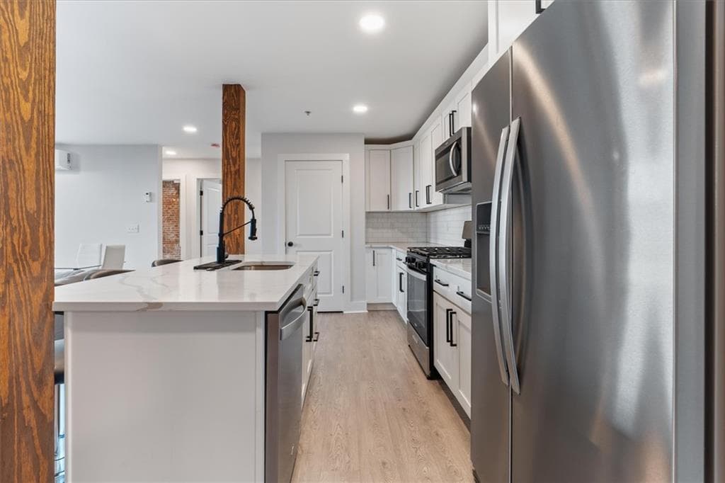 Condominium at 50 Ashburton St. Street UNIT 18, Providence, photo 7 of 40