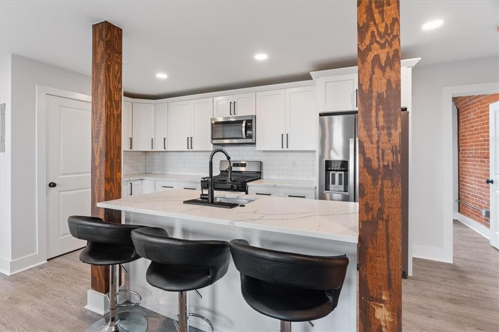 Condominium at 50 Ashburton St. Street UNIT 18, Providence, photo 5 of 40