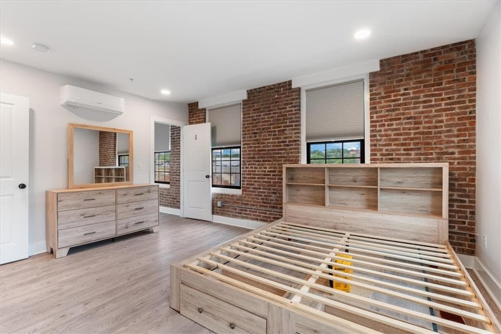 Condominium at 50 Ashburton St. Street UNIT 18, Providence, photo 20 of 40