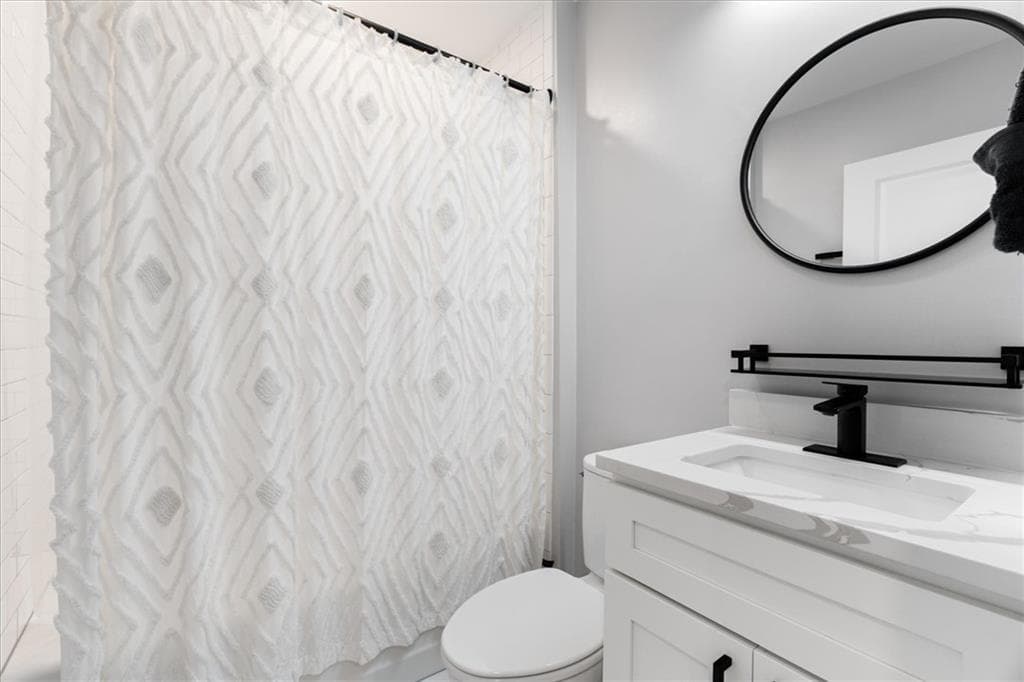 Condominium at 50 Ashburton St. Street UNIT 18, Providence, photo 18 of 40