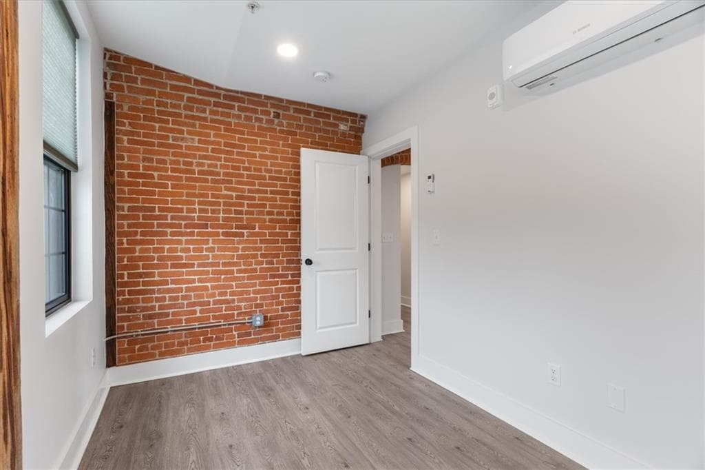 Condominium at 50 Ashburton St. Street UNIT 18, Providence, photo 15 of 40