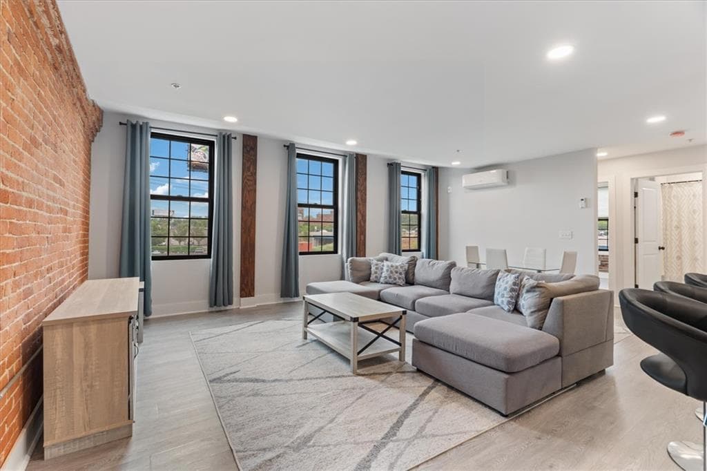 Condominium at 50 Ashburton St. Street UNIT 18, Providence, photo 11 of 40