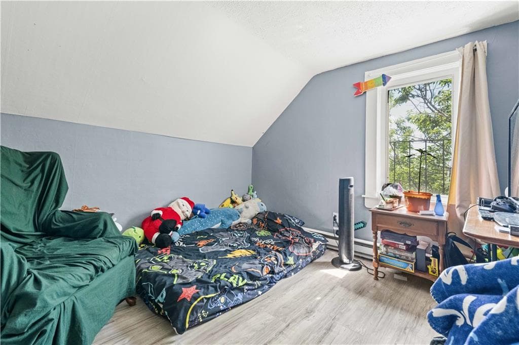 32 Harris Avenue photo 16