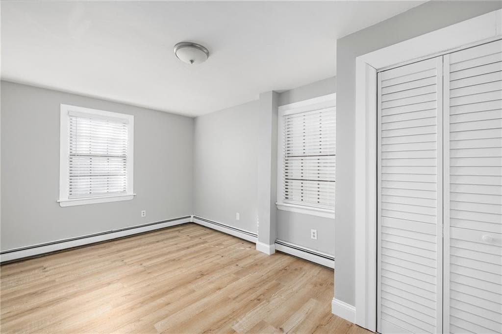 82 Burnside Avenue photo 16