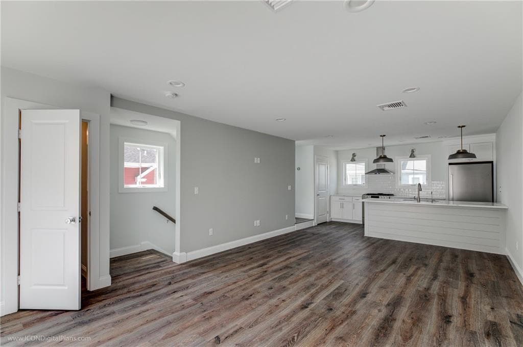 13 Nobert Street UNIT 1 photo 4
