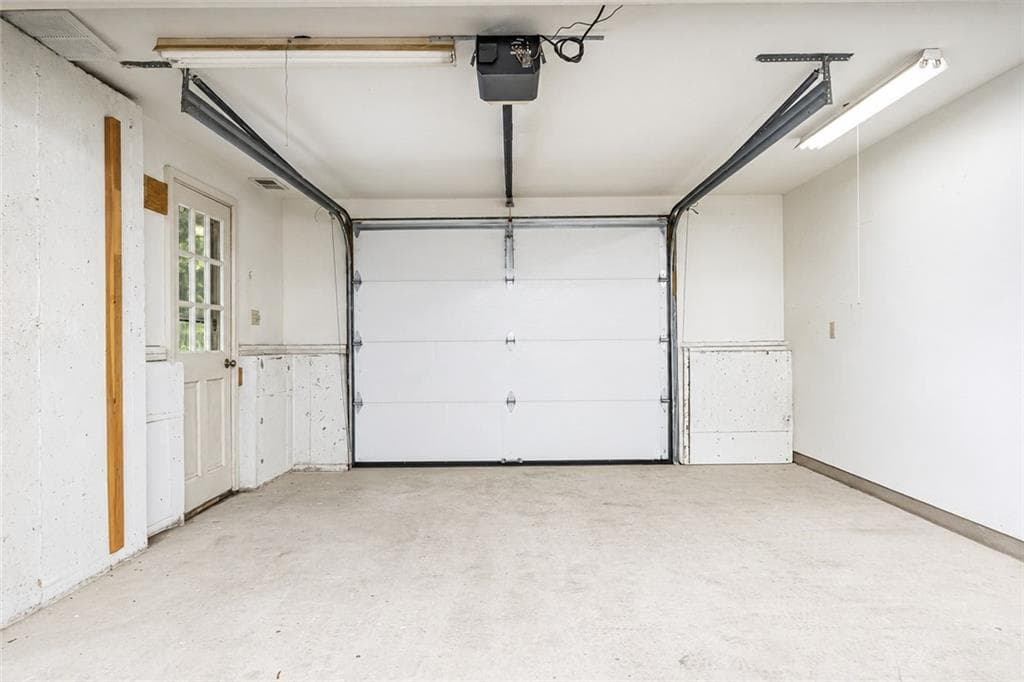 590 Shannock Road photo 33