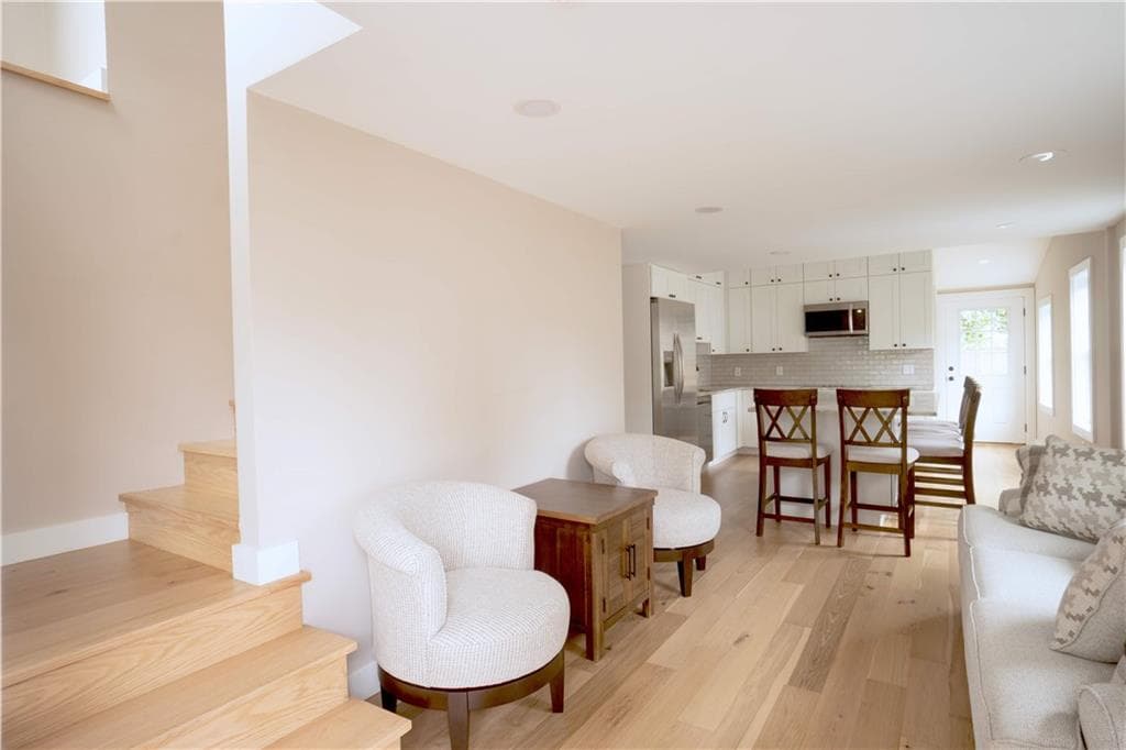 57 Callender Avenue photo 2
