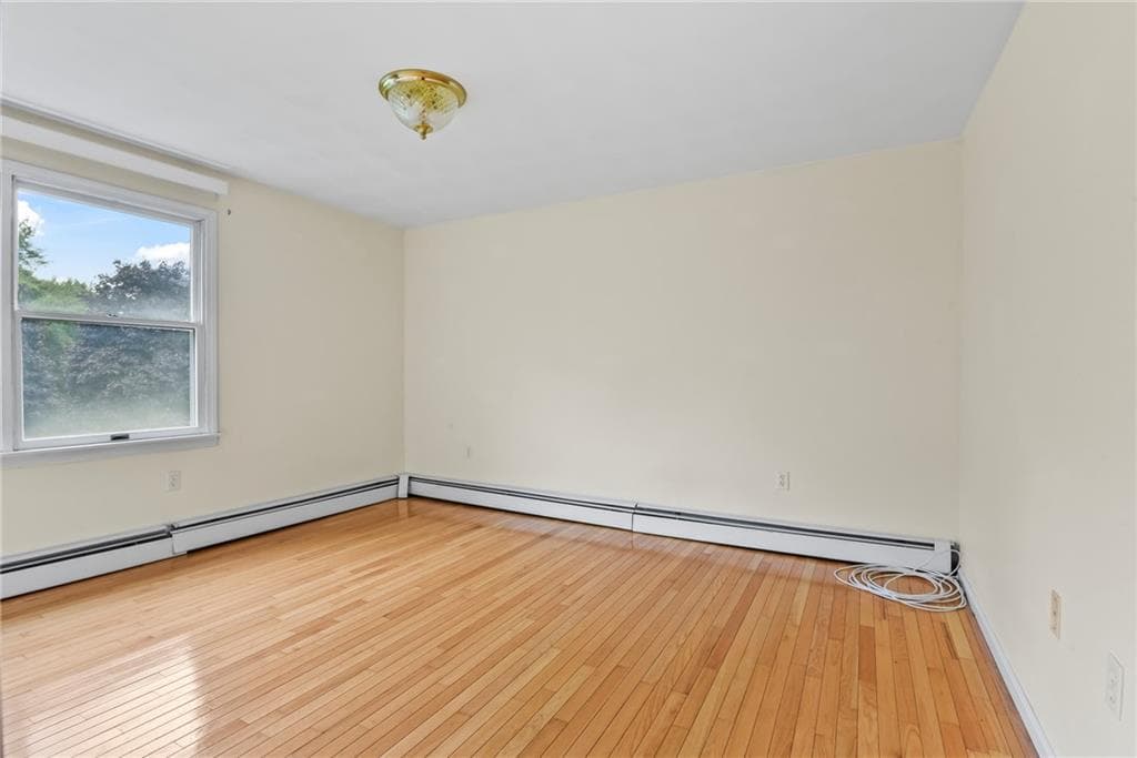 2360 Middle Road photo 36
