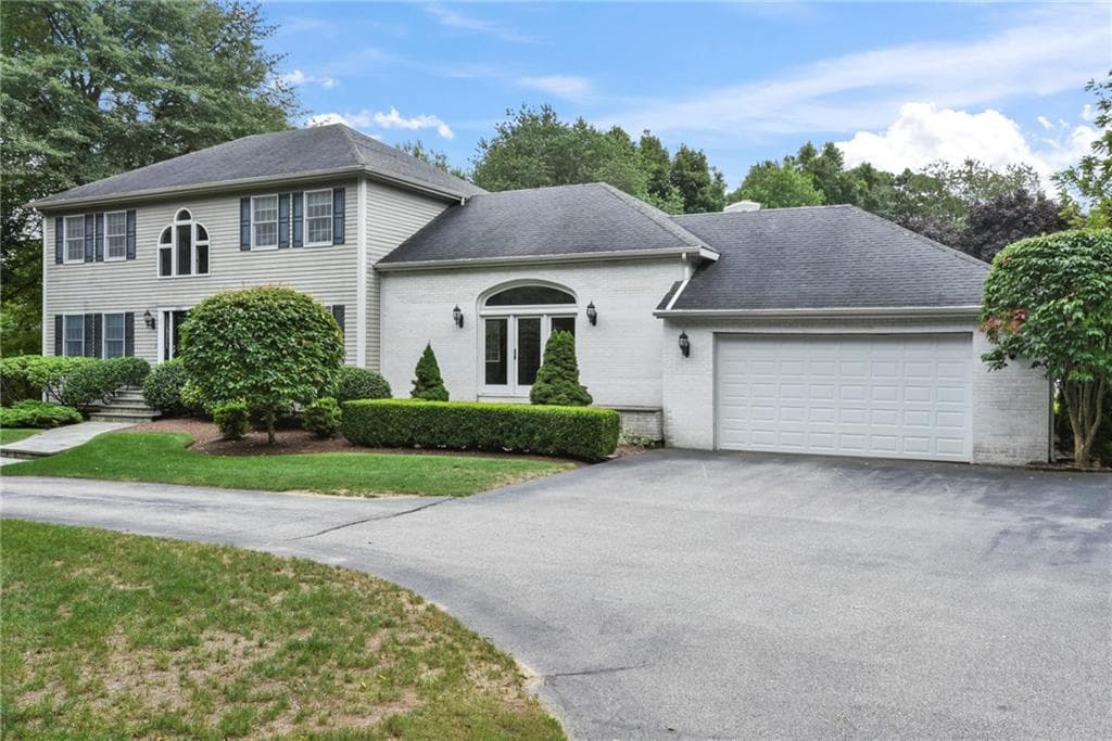 2360 Middle Road