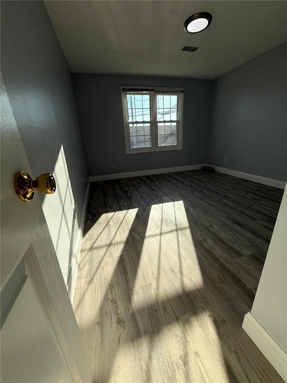 10 26 Saratoga Avenue photo 28