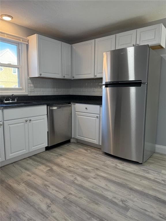 10 26 Saratoga Avenue photo 20