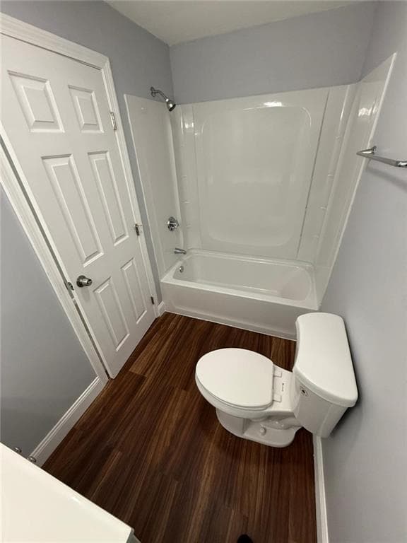 10 26 Saratoga Avenue photo 19