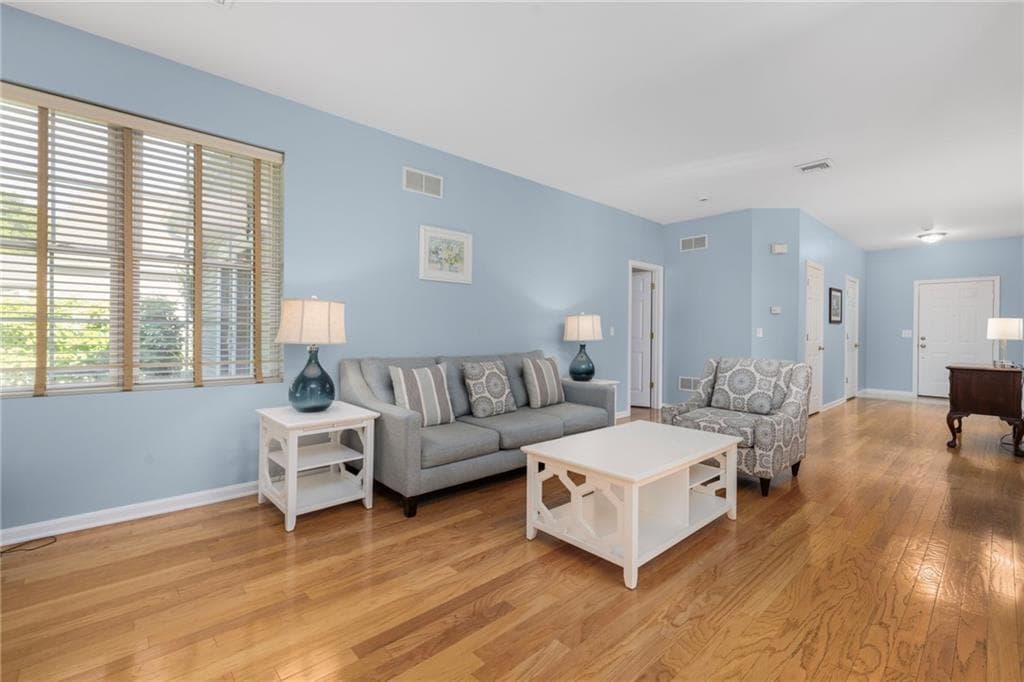 Condominium at 20 RIMWOOD Drive, Smithfield, photo 10 of 38