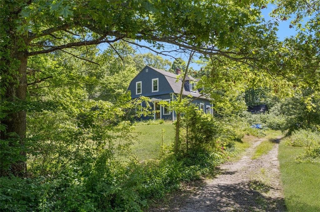 320 Railroad Avenue photo 20