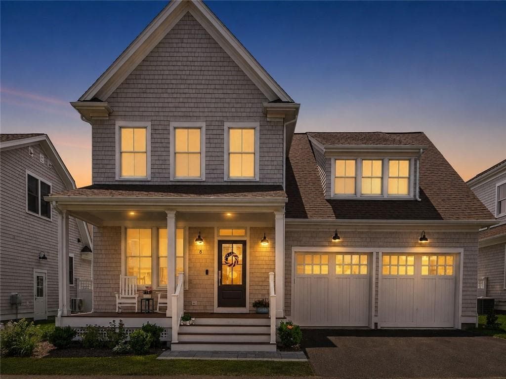 8 Lookout Lane