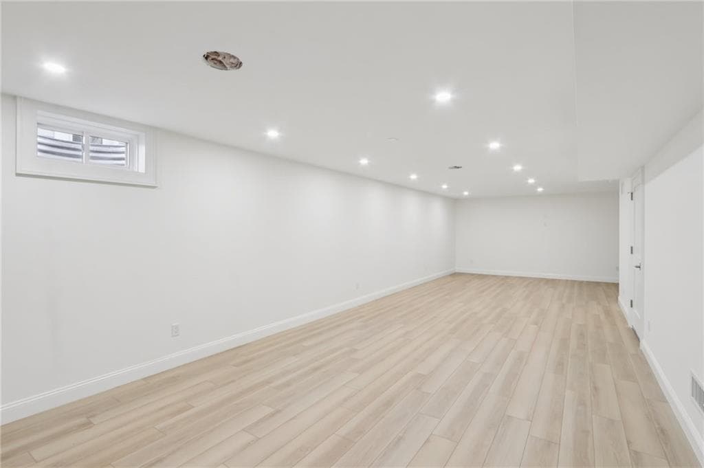 8 Lookout Lane photo 40
