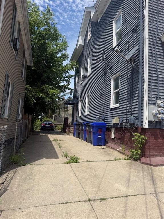 Multi Family at 10 La Vaughn Street, Providence, photo 2 of 15