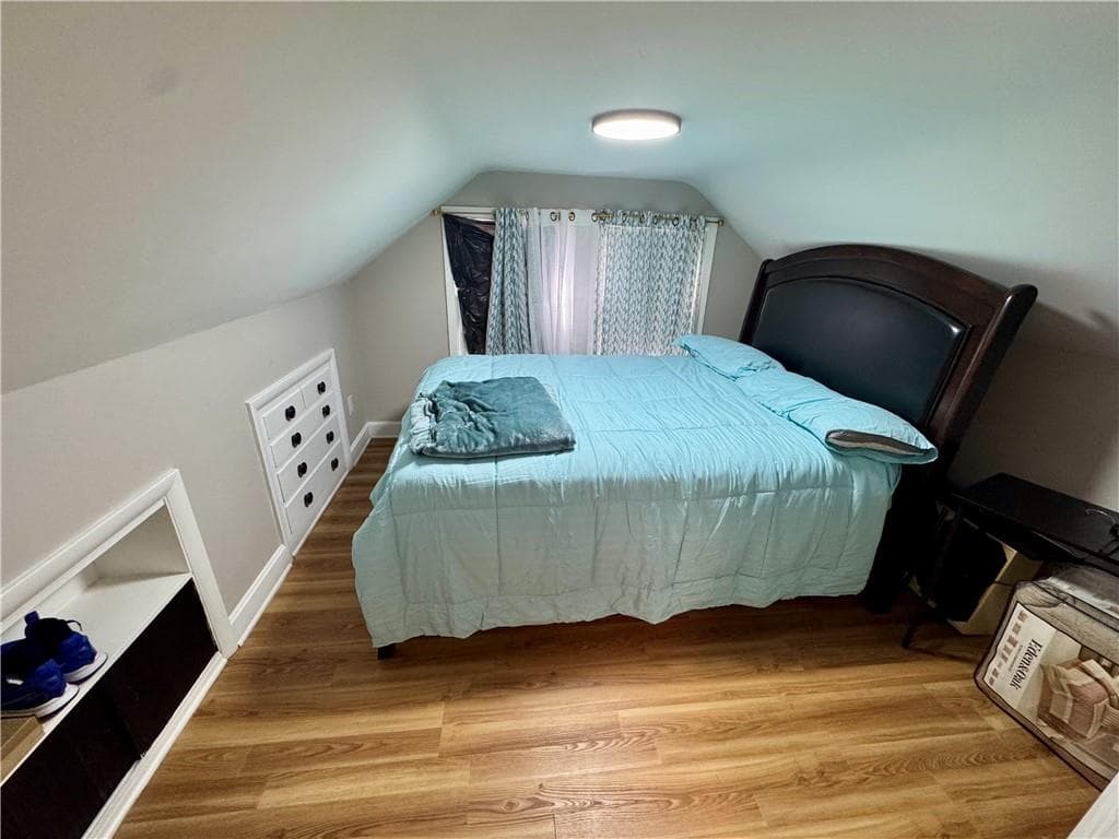 179 JORDAN Avenue photo 8