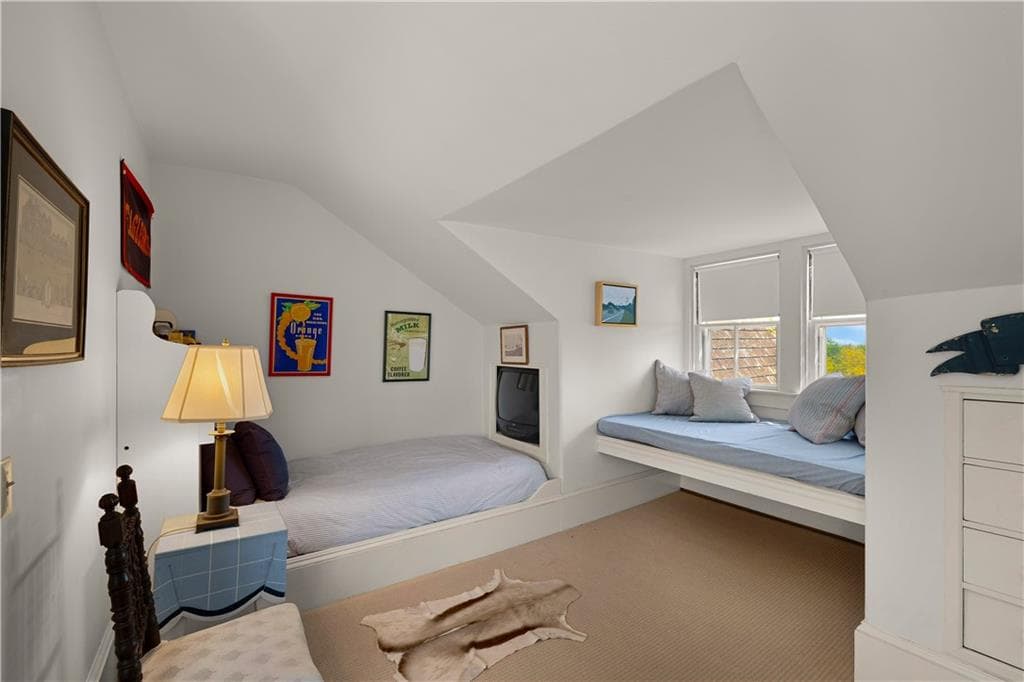 701 Bellevue Avenue photo 32