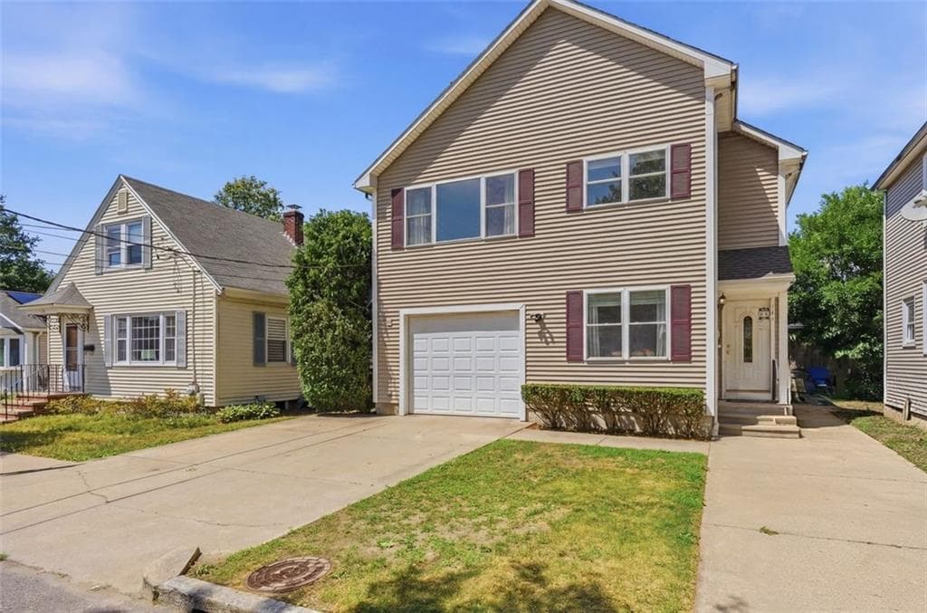Single Family Residence at 133 Sandringham Avenue, Providence, photo 3 of 39