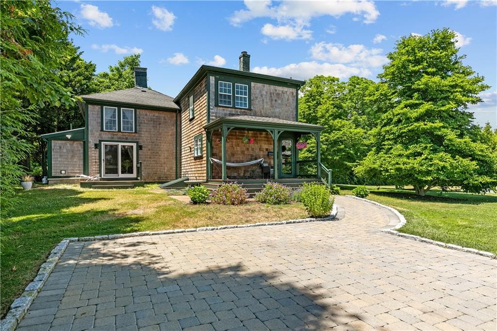 Single Family Residence at 474 Wapping Road, Portsmouth, photo 40 of 50