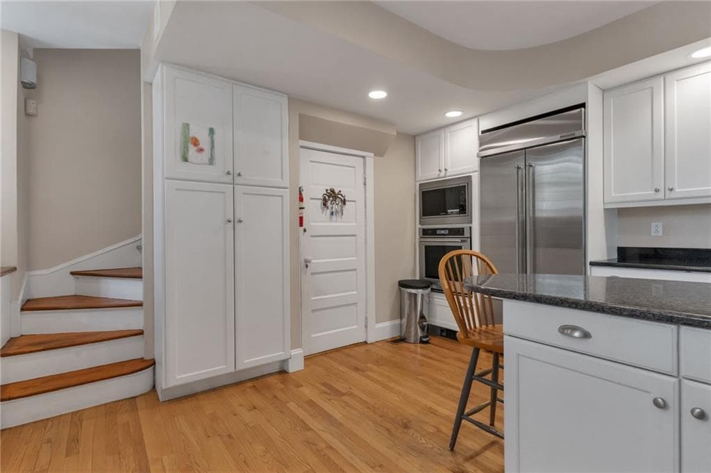 45 Hazard Avenue photo 11