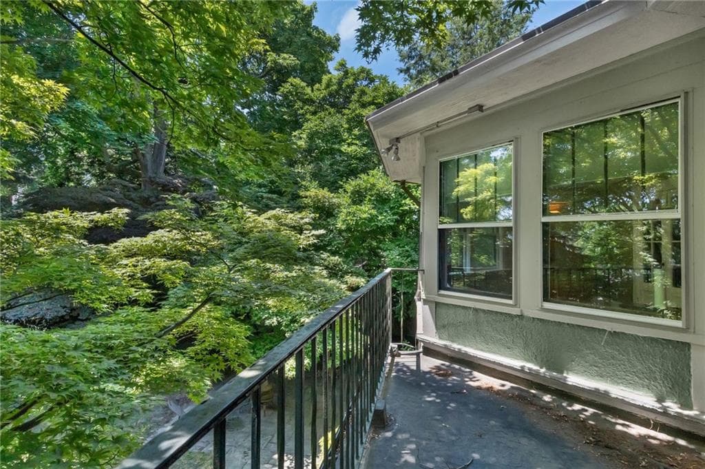 45 Hazard Avenue photo 21
