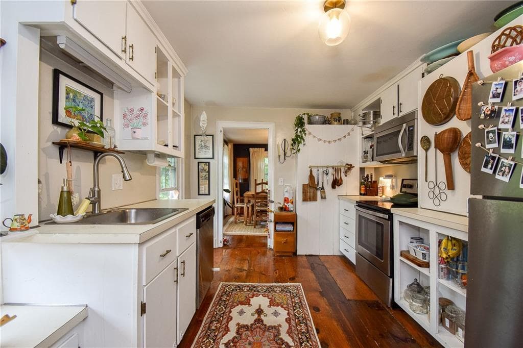 Multi Family at 195 Town Farm Road, Coventry, photo 16 of 47