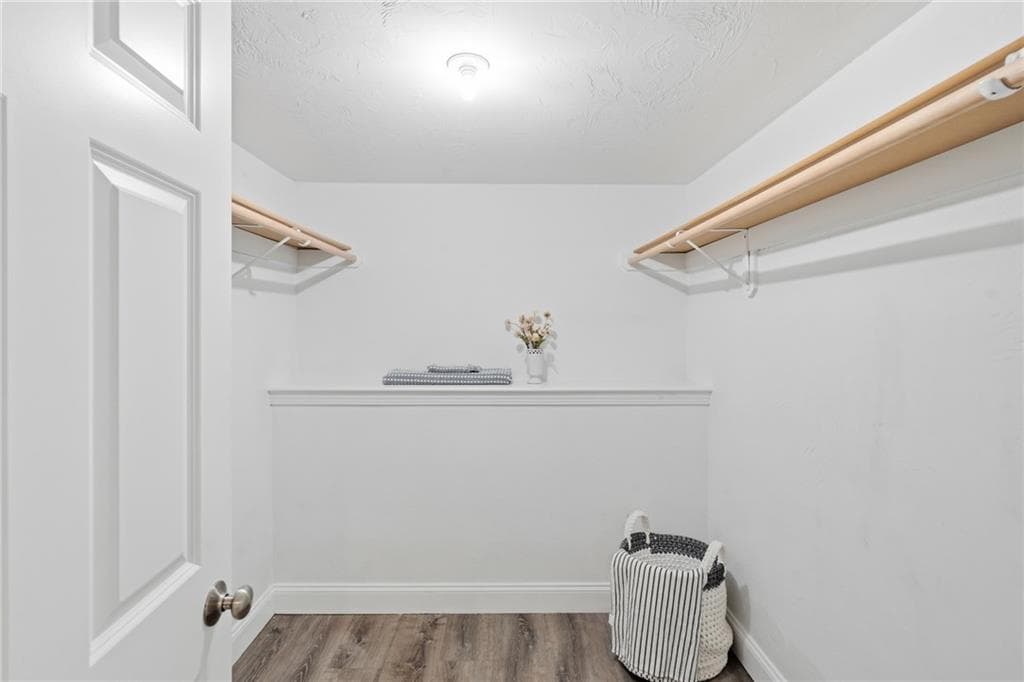10 Stirling Drive photo 31