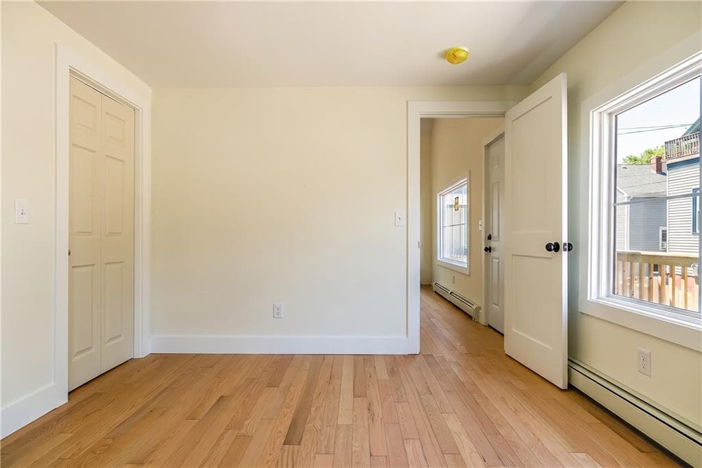 112 Hendrick Street photo 5