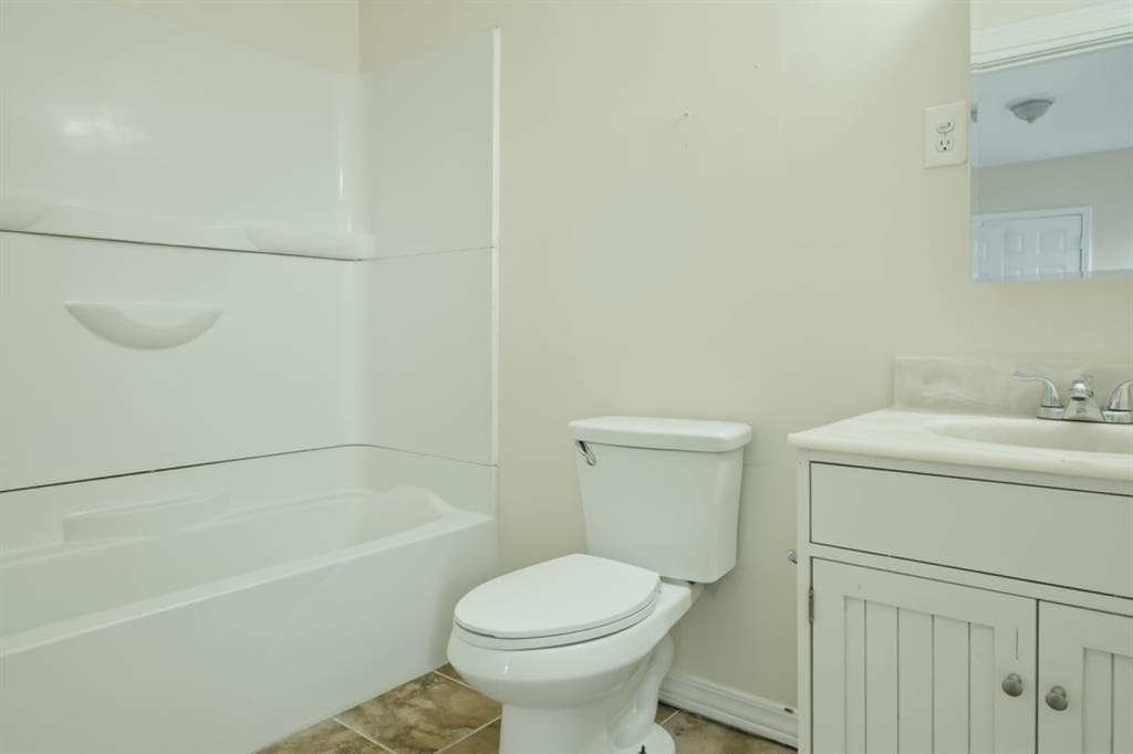 Single Family Residence at 22 Gladstone Street, Providence, photo 9 of 22