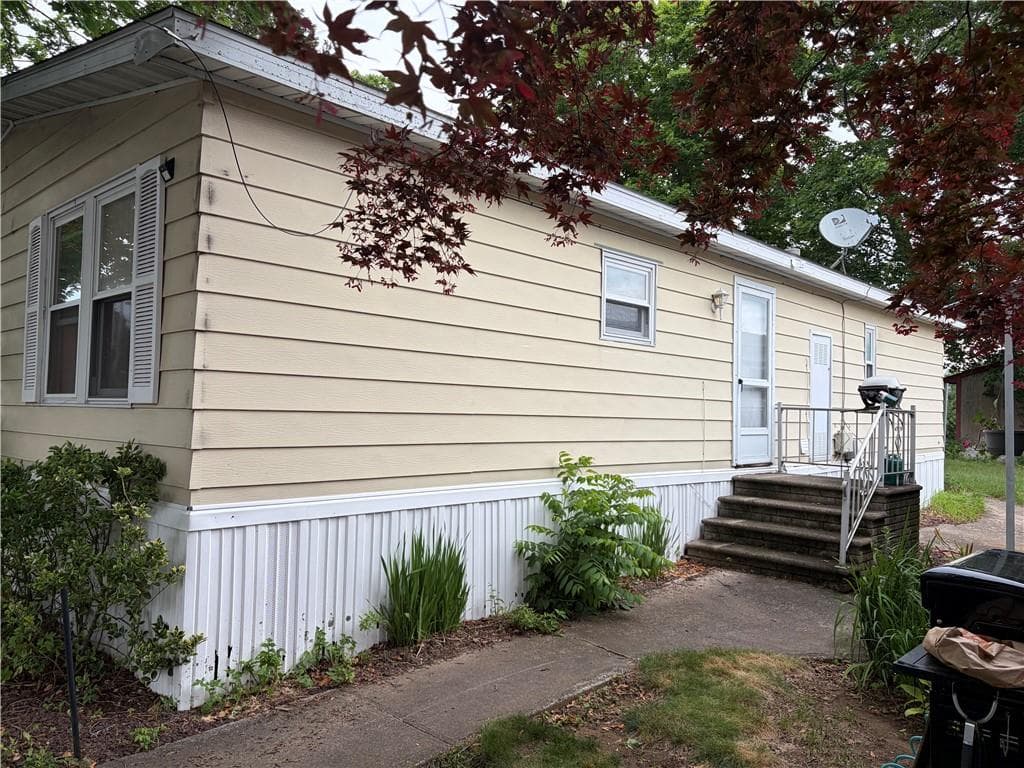 Single Family Residence at 80 Cooper Lane, East Greenwich, photo 12 of 14